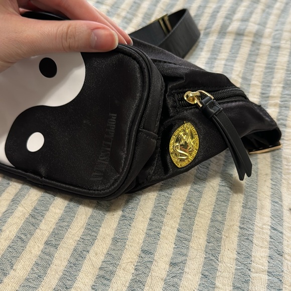Poppy Lissiman belt bag - Picture 3 of 3